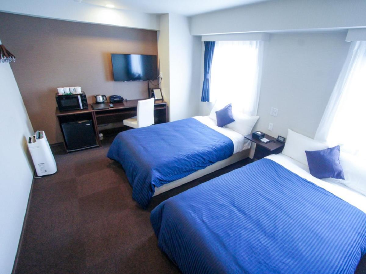 Hotel Livemax Kasai Ekimae Токио Экстерьер фото